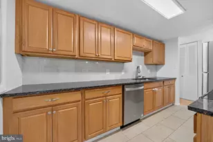 2270 Cocquina Dr, Reston, VA 20191 - Photo 11