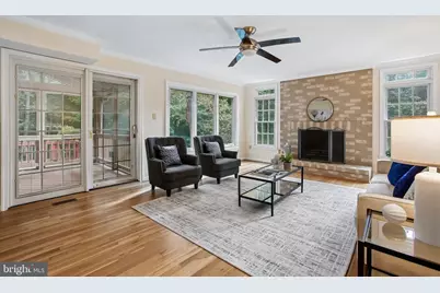 11151 Conestoga Court, Oakton, VA 22124 - Photo 3
