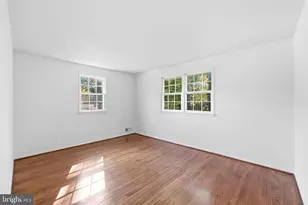 8009 Gosport Ln, Springfield, VA 22151 - Photo 9