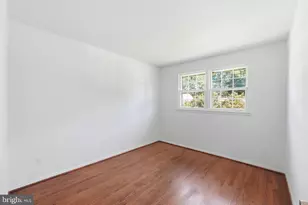 8009 Gosport Ln, Springfield, VA 22151 - Photo 13