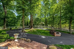 105 Interpromontory Rd, Great Falls, VA 22066 - Photo 45