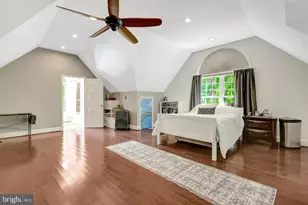 105 Interpromontory Rd, Great Falls, VA 22066 - Photo 27
