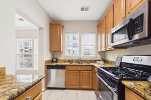 11626A Cavalier Landing Ct, Fairfax, VA 22030 - Photo 21