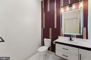 7301 Calvert St, Annandale, VA 22003 - Photo 11