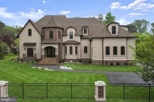 7301 Calvert St, Annandale, VA 22003 - Photo 107