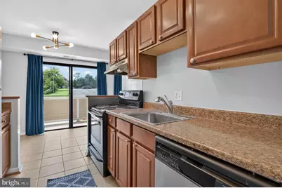 6437 Richmond Highway #203, Alexandria, VA 22306 - Photo 9