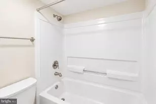 8380 Greensboro Dr, McLean, VA 22102 - Photo 19