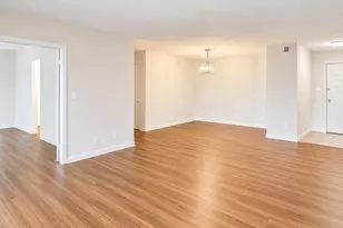 8380 Greensboro Dr, McLean, VA 22102 - Photo 9