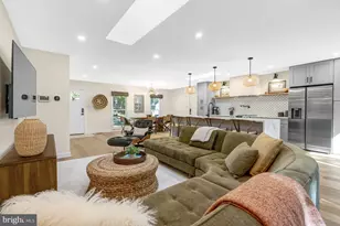 10707 Colton St, Fairfax, VA 22032 - Photo 15