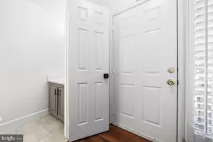 9419 William Kirk Ln, Burke, VA 22015 - Photo 7