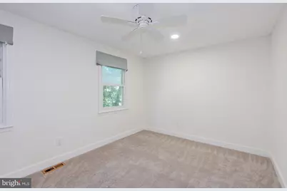 12611 Saylers Creek Lane, Herndon, VA 20170 - Photo 15