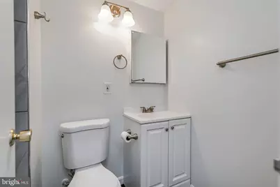 7807 Freehollow Drive, Falls Church, VA 22042 - Photo 23