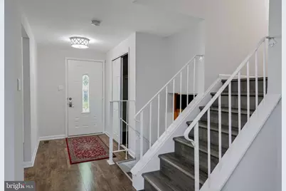 7807 Freehollow Drive, Falls Church, VA 22042 - Photo 3