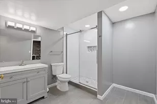 9629 Pierrpont St, Burke, VA 22015 - Photo 29