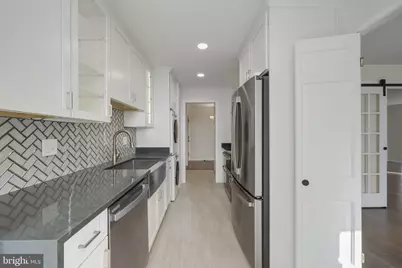 1800 Old Meadow Road #1722, McLean, VA 22102 - Photo 9