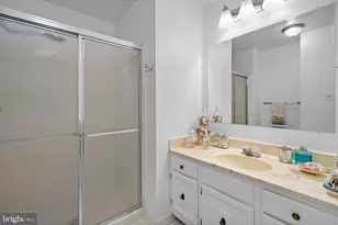 3388 Reedy Dr, Annandale, VA 22003 - Photo 27