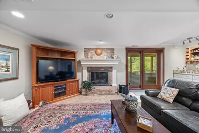 2924 Oakbury Court, Oakton, VA 22124 - Photo 41