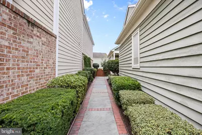 2924 Oakbury Court, Oakton, VA 22124 - Photo 71