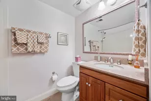 2924 Oakbury Ct, Oakton, VA 22124 - Photo 27