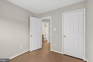 8893 Eagle Rock Ln, Springfield, VA 22153 - Photo 17