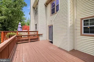 8893 Eagle Rock Ln, Springfield, VA 22153 - Photo 9