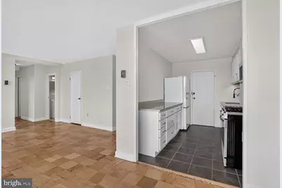 6641 E Wakefield Drive #809, Alexandria, VA 22307 - Photo 13