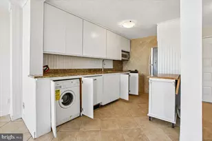 6800 Fleetwood Rd, McLean, VA 22101 - Photo 15