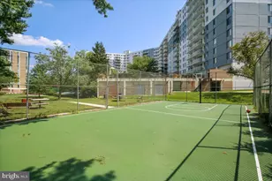 6800 Fleetwood Rd, McLean, VA 22101 - Photo 31