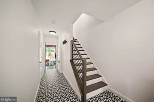 12091 Edgemere Cir, Reston, VA 20190 - Photo 5