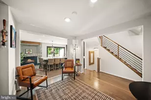 12091 Edgemere Cir, Reston, VA 20190 - Photo 17