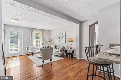 1657 Fieldthorn Drive, Reston, VA 20194 - Photo 9