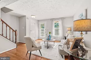 1657 Fieldthorn Dr, Reston, VA 20194 - Photo 5