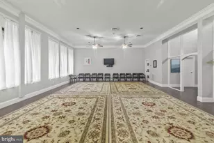 9743 Kings Crown Ct, Fairfax, VA 22031 - Photo 25