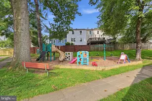 3158 Ellenwood Dr, Fairfax, VA 22031 - Photo 51