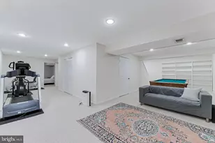 13109 Laneview Ct, Herndon, VA 20171 - Photo 33