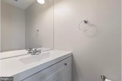 5416 New London Park Drive, Fairfax, VA 22032 - Photo 15