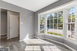 5416 New London Park Dr, Fairfax, VA 22032 - Photo 7