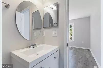 5416 New London Park Drive, Fairfax, VA 22032 - Photo 29