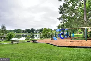 5308 Greenough Pl, Burke, VA 22015 - Photo 3