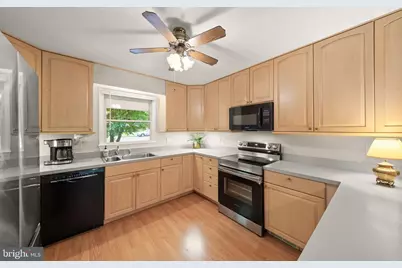 13127 Madonna Lane, Fairfax, VA 22033 - Photo 3