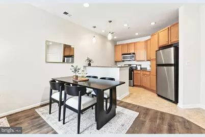 2655 Prosperity Avenue #311, Fairfax, VA 22031 - Photo 5