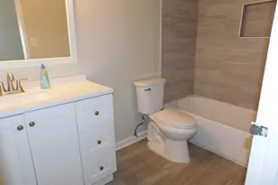 9538 Hagel Cir, Lorton, VA 22079 - Photo 11