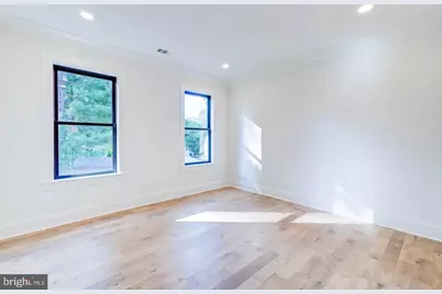 7102 Alger Road, Falls Church, VA 22042 - Photo 17