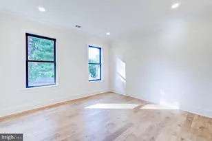 7102 Alger Rd, Falls Church, VA 22042 - Photo 17