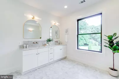 7102 Alger Road, Falls Church, VA 22042 - Photo 9