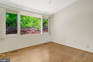 7413 Rebecca Dr, Alexandria, VA 22307 - Photo 21