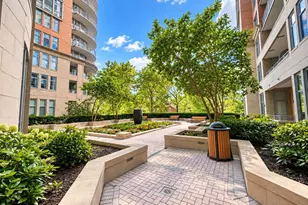 8220 Crestwood Heights Dr, McLean, VA 22102 - Photo 23