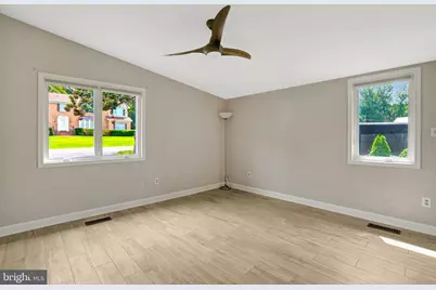 7113 Carol Lane, Falls Church, VA 22042 - Photo 21