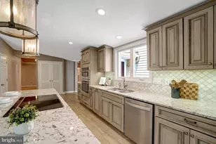 7113 Carol Ln, Falls Church, VA 22042 - Photo 49