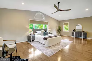 7113 Carol Ln, Falls Church, VA 22042 - Photo 37